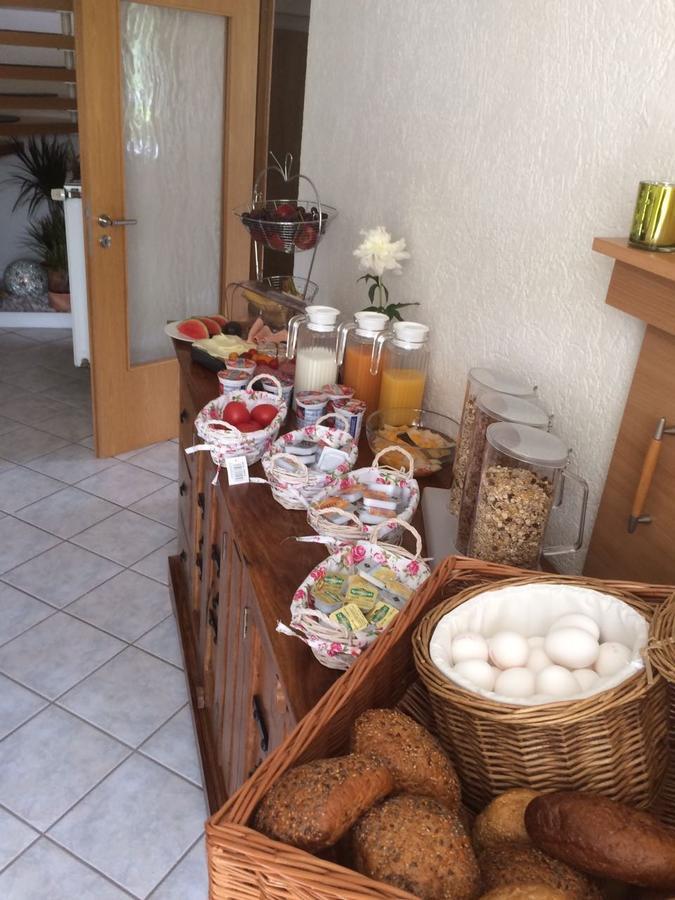 Pension Schmitz Serrig Esterno foto
